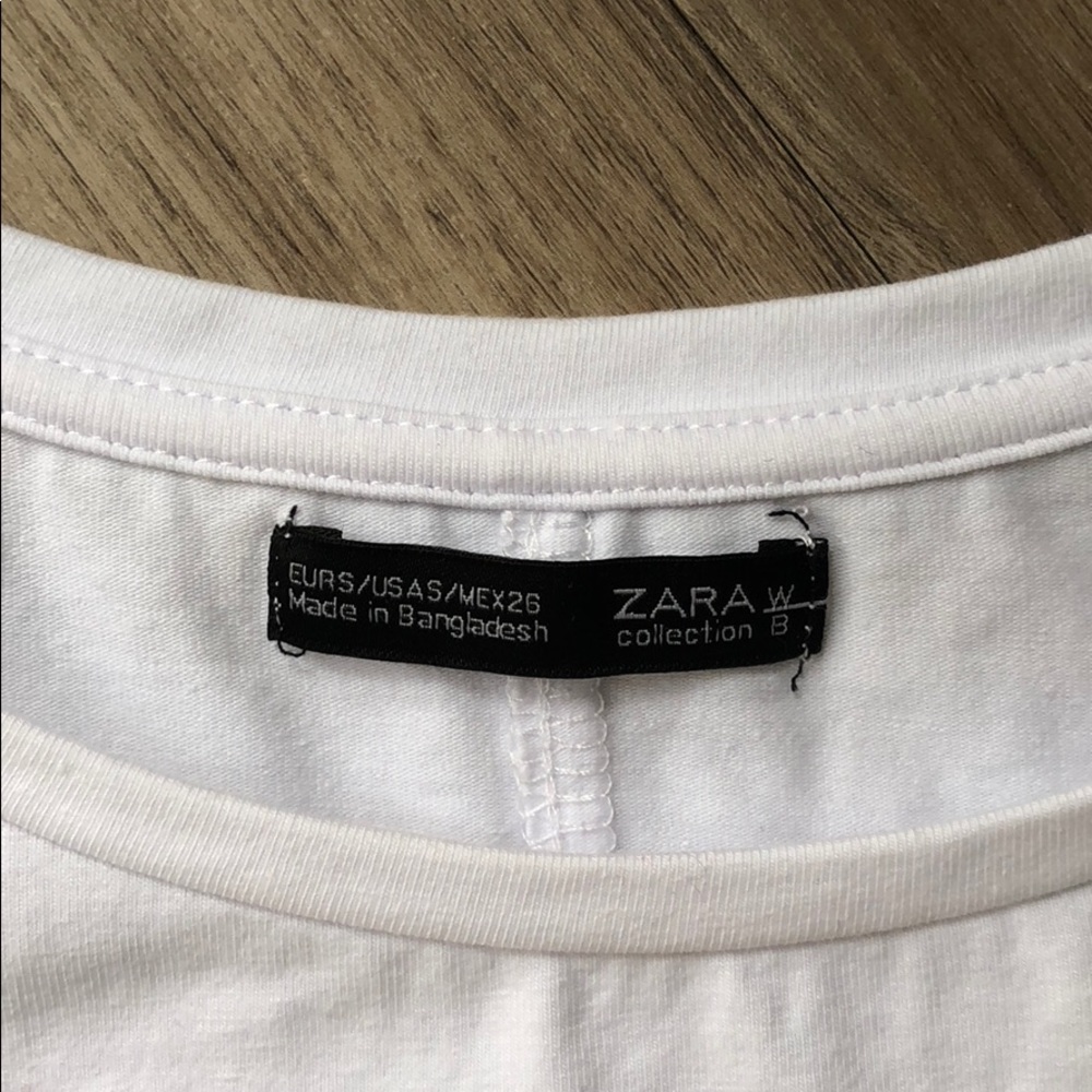 Zara basic white tee - Picture 2 of 3